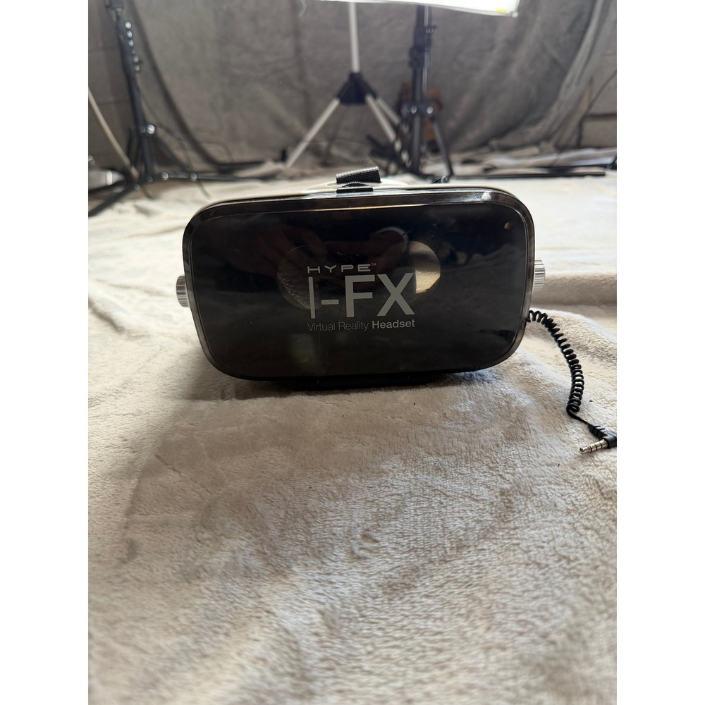 Hype I-FX Virtual Reality VR Headset‎ for Smartphones with Built-in Headphones